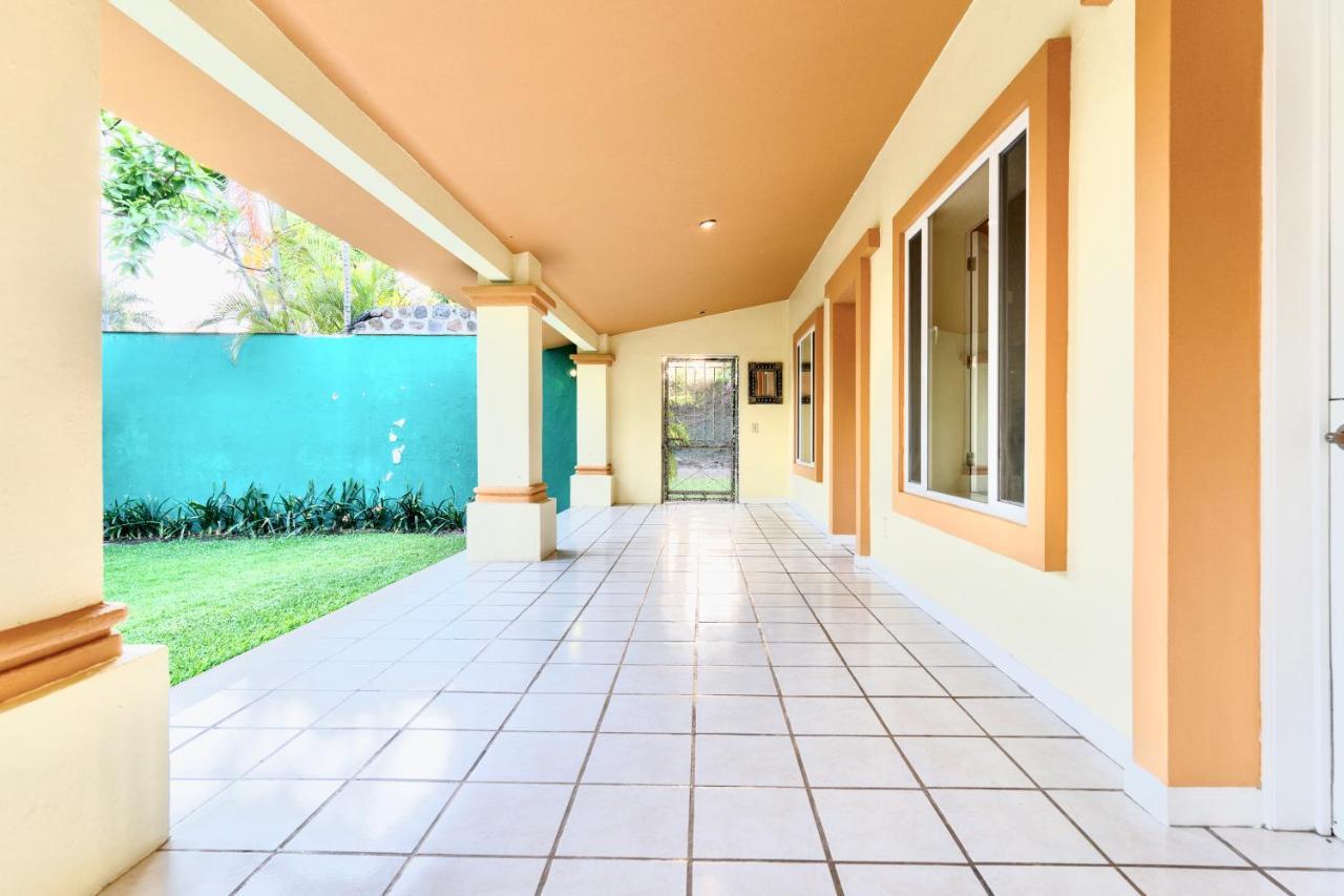 Casa Jardin-Lakeside Boutique Resort By Restavio Ajijic Eksteriør billede